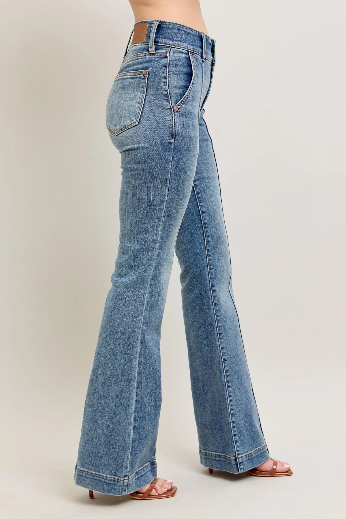 Judy Blue Full Size High-Waist Flare Denim Jeans with Front Seam Detail Plus Size - Ladyez