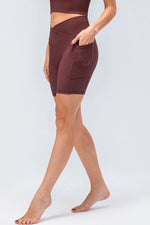 Slim Fit V-Waistband Sports Shorts - Ladyez