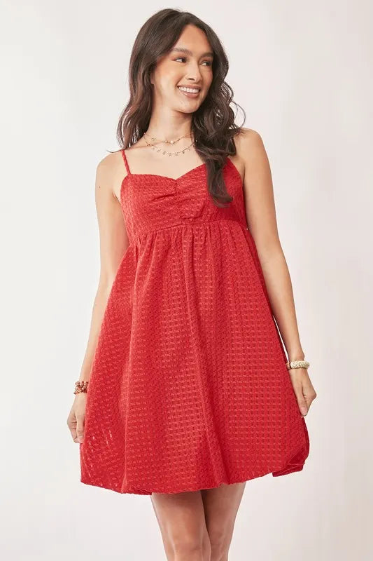 Davi & Dani Textured Sweetheart Neckline Bubble Hem Dress - Ladyez