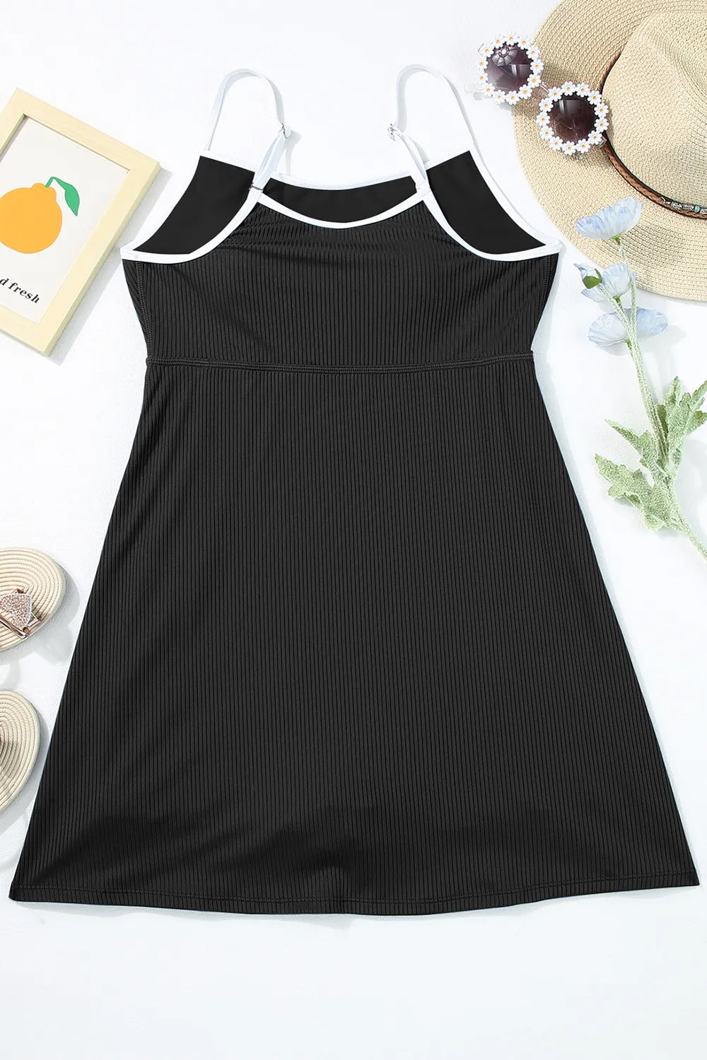 Contrast Trim Scoop Neck One-Piece Swimwear - Ladyez