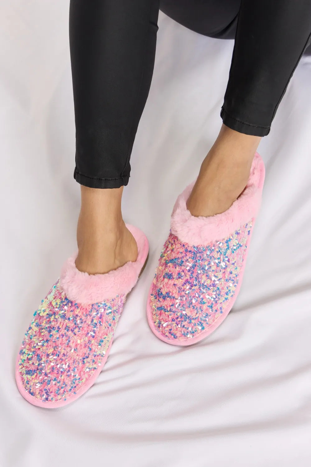 Forever Link Sequin Plush Round Toe Slippers - Ladyez