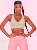 Scoop Neck Wide Strap Active Bra - Ladyez