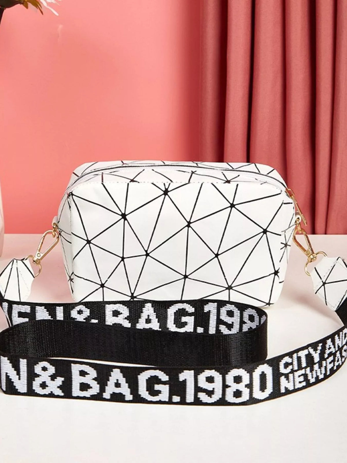 Geometric Pattern Crossbody Bag
