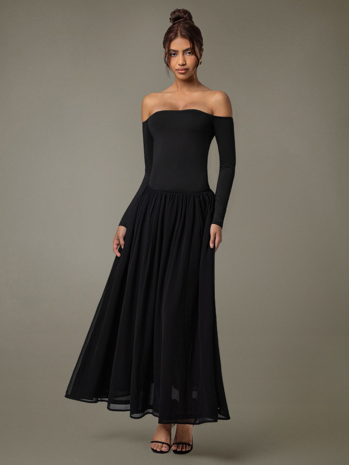 Off Shoulder Long Sleeve Maxi Dress - Ladyez