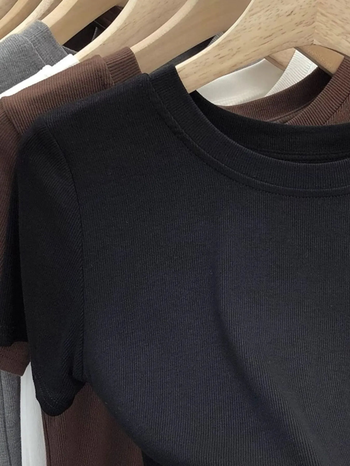 Crew Neck Short Sleeve T-Shirt - Ladyez