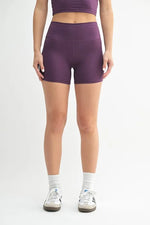 MONO B Venice Cloud Light Contour Biker Shorts - Ladyez