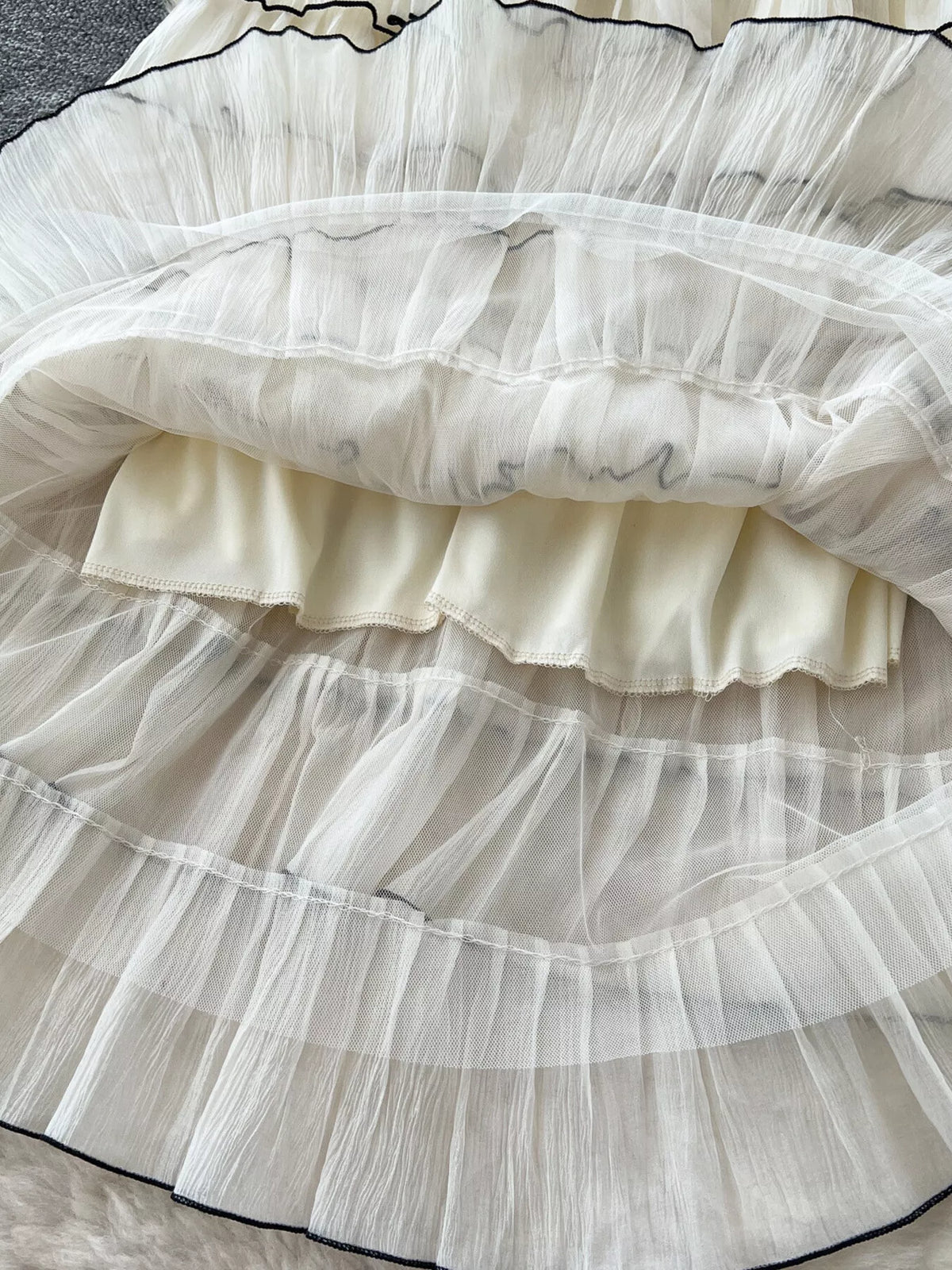 Ruffled Contrast Trim Skirt