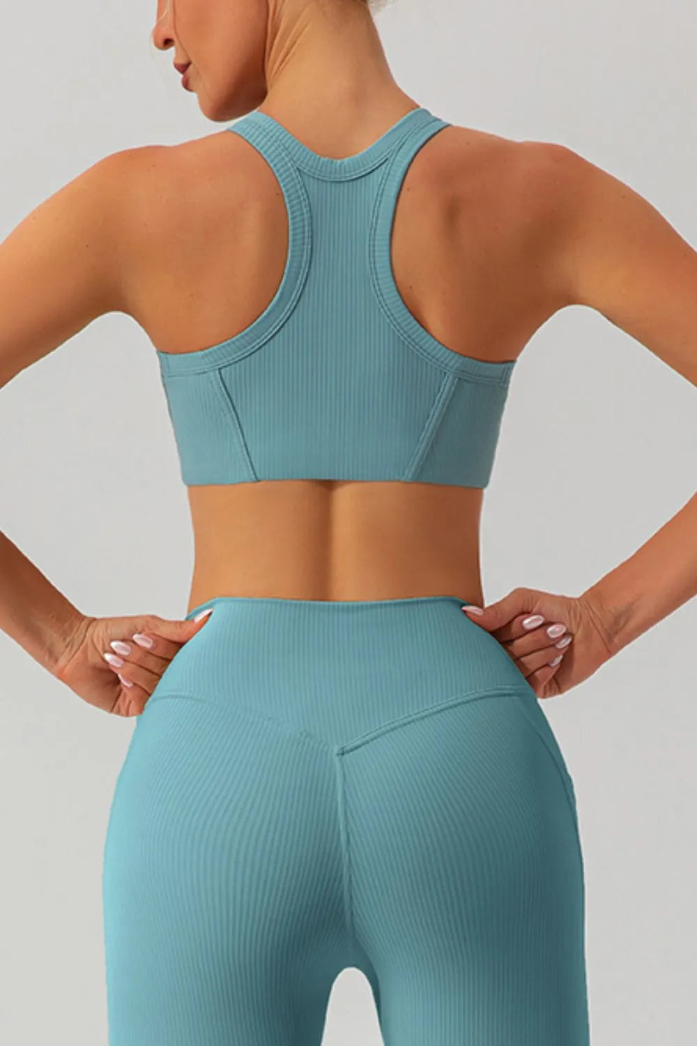 Round Neck Racerback Active Tank - Ladyez