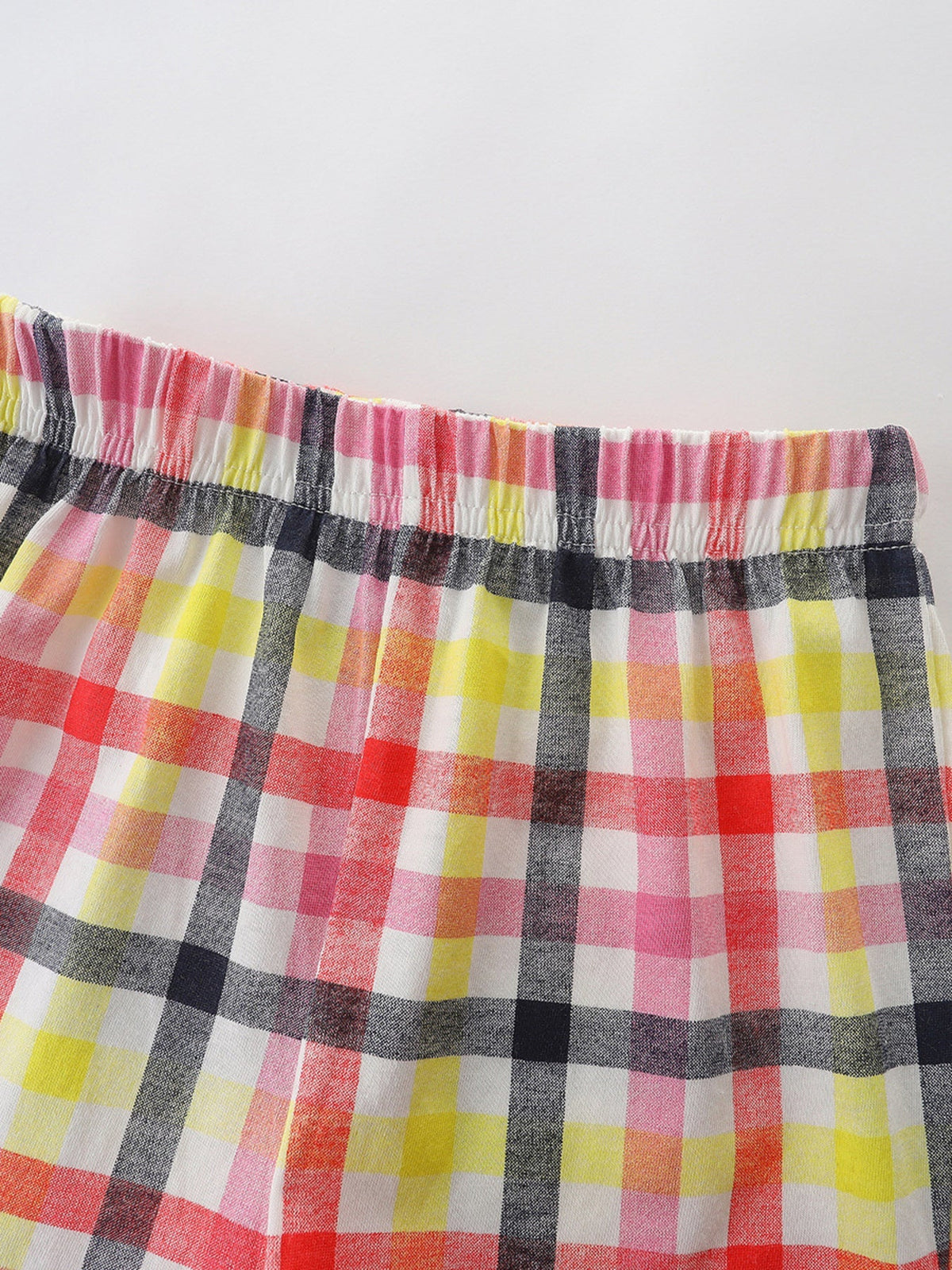 Children's Cartoon Graphic Ruffle Trim Tee & Plaid Shorts Set