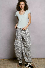 POL Round Neck Short Sleeve Crop T-Shirt with Lace Trim