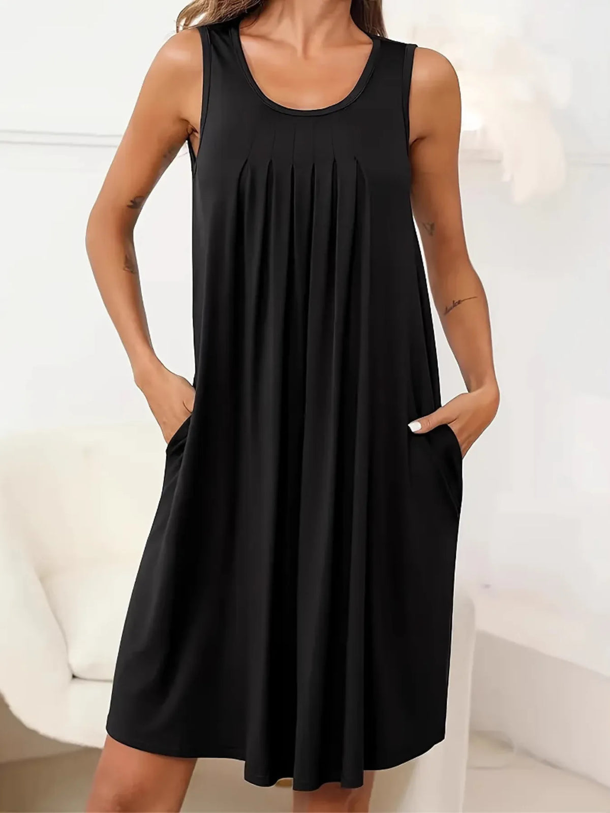 Flowy Pleated Tank Dress with Pockets - Ladyez