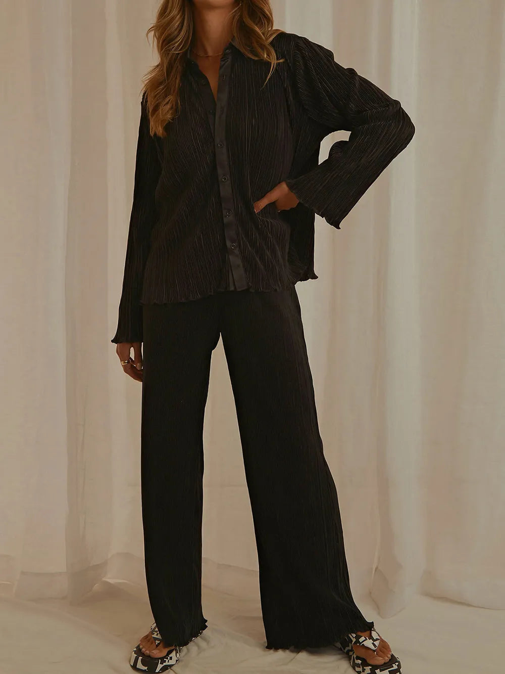 Collared Neck Long Sleeve Top and Pants Lounge Set - Ladyez