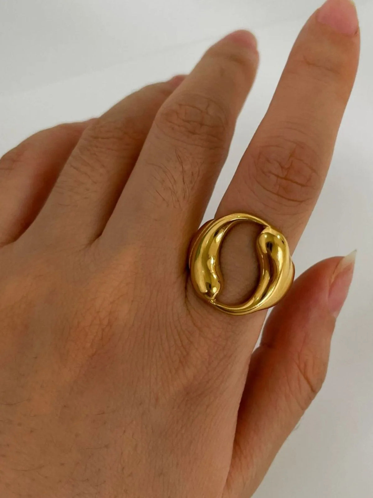 18K Gold-Plated Abstract Circle Ring - Ladyez