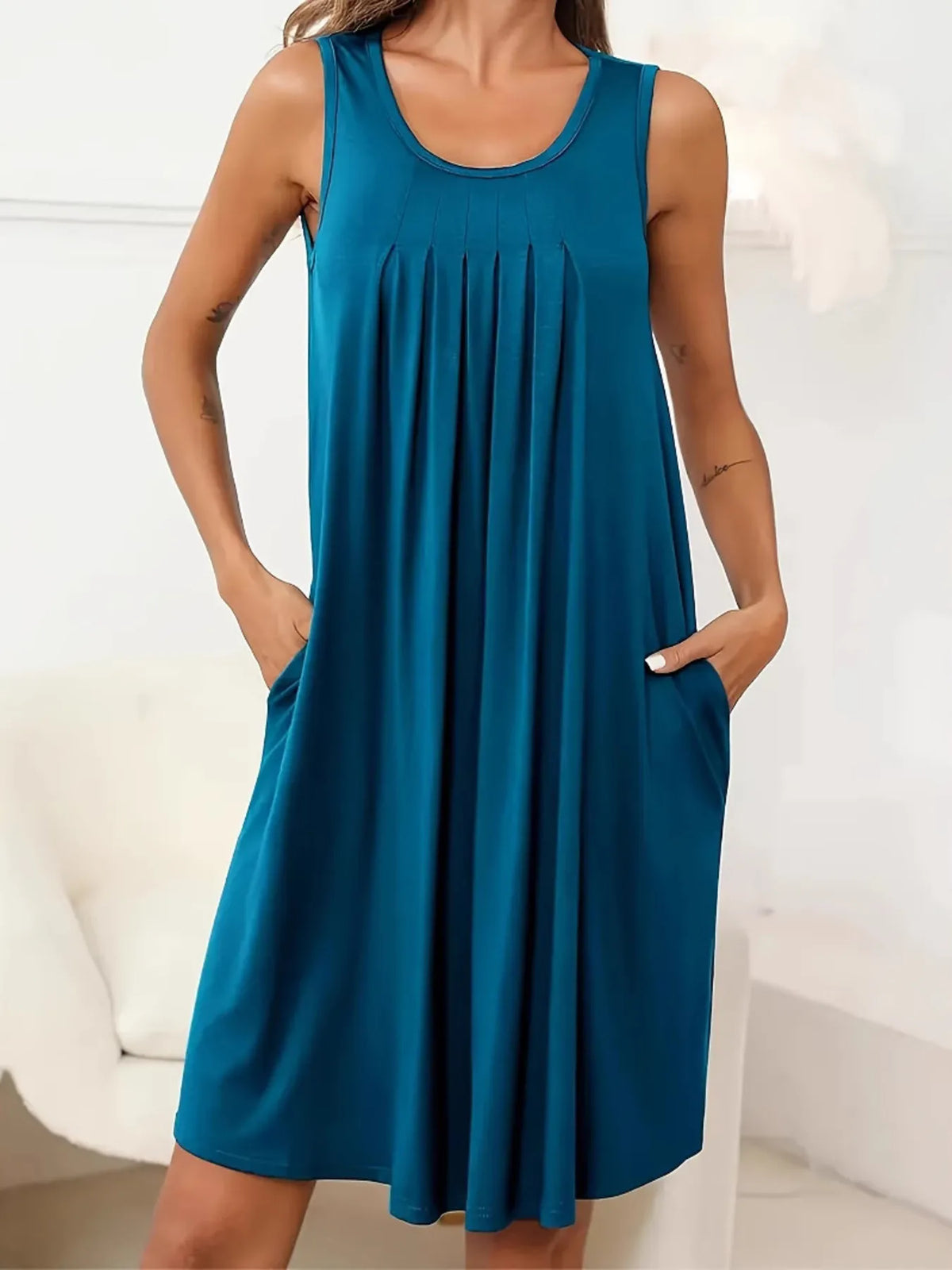 Flowy Pleated Tank Dress with Pockets - Ladyez