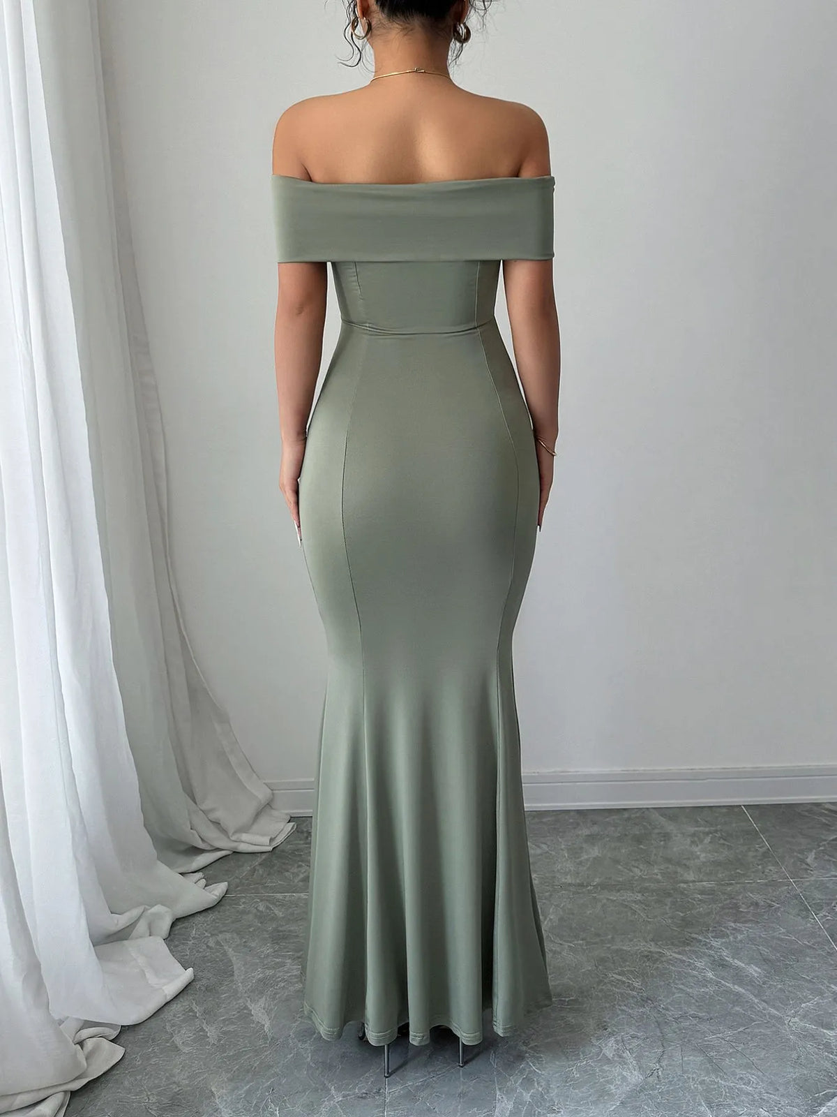 Off-Shoulder Mermaid Maxi Dress - Ladyez