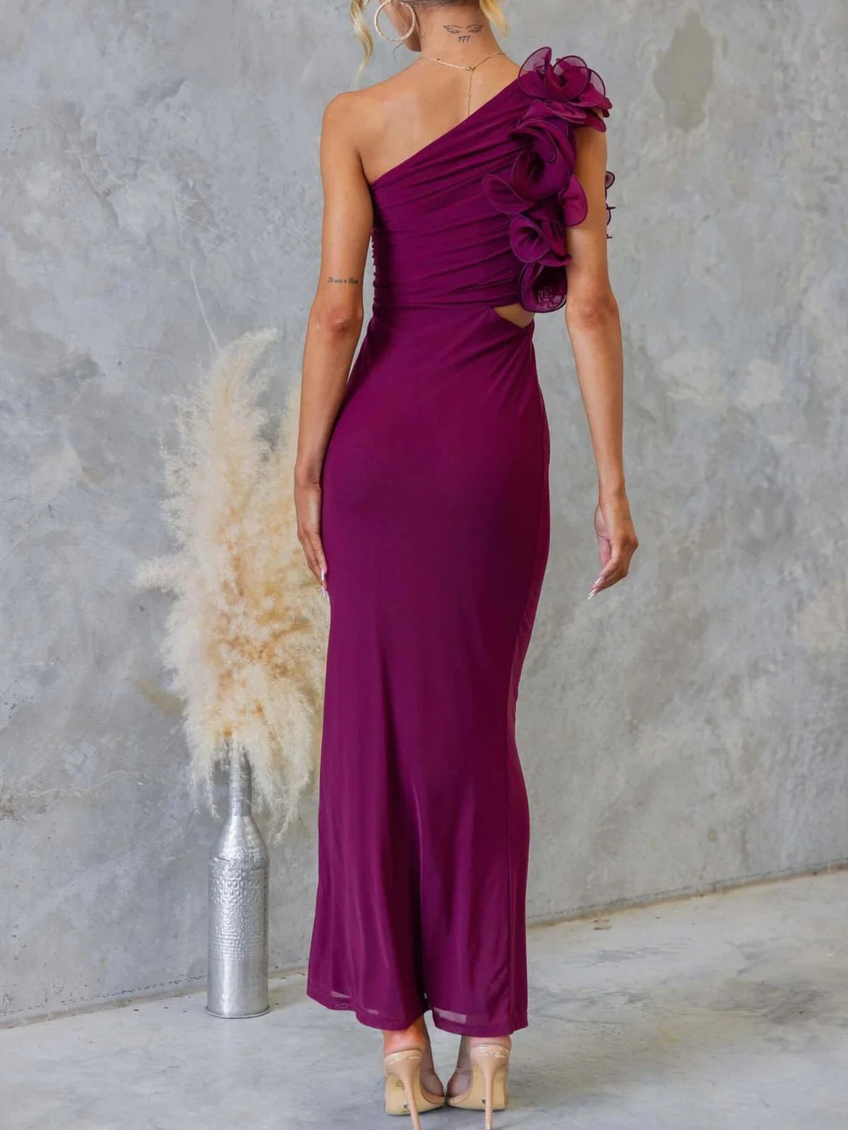 One-Shoulder Floral Trim Sleeveless Maxi Dress