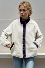 Snap Down Contrast Fleece Jacket with Pockets