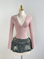 V-Neck Lace Trim Ribbed Knit T-Shirt