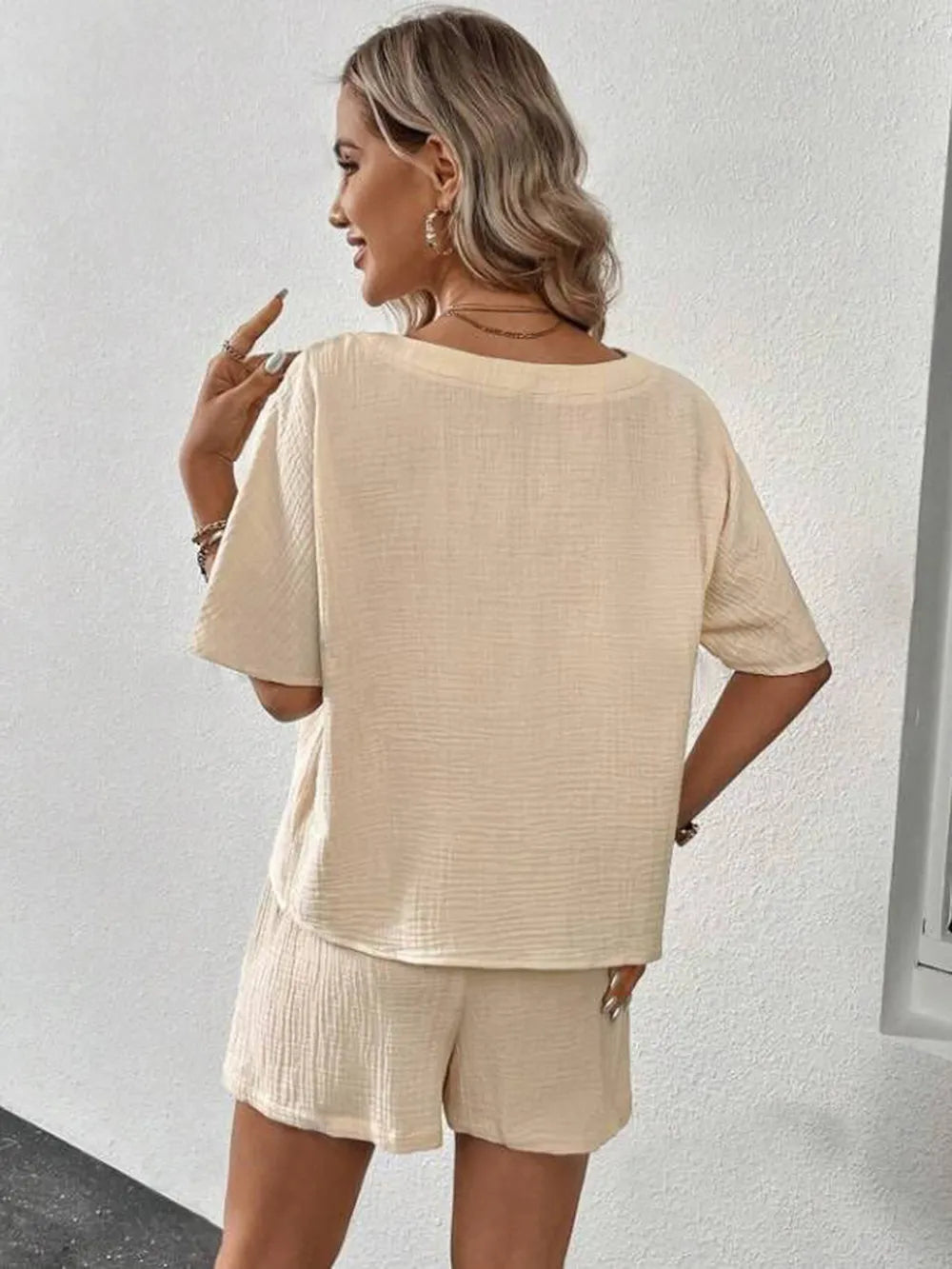 V-Neck Half Sleeve Top and Shorts Set - Ladyez