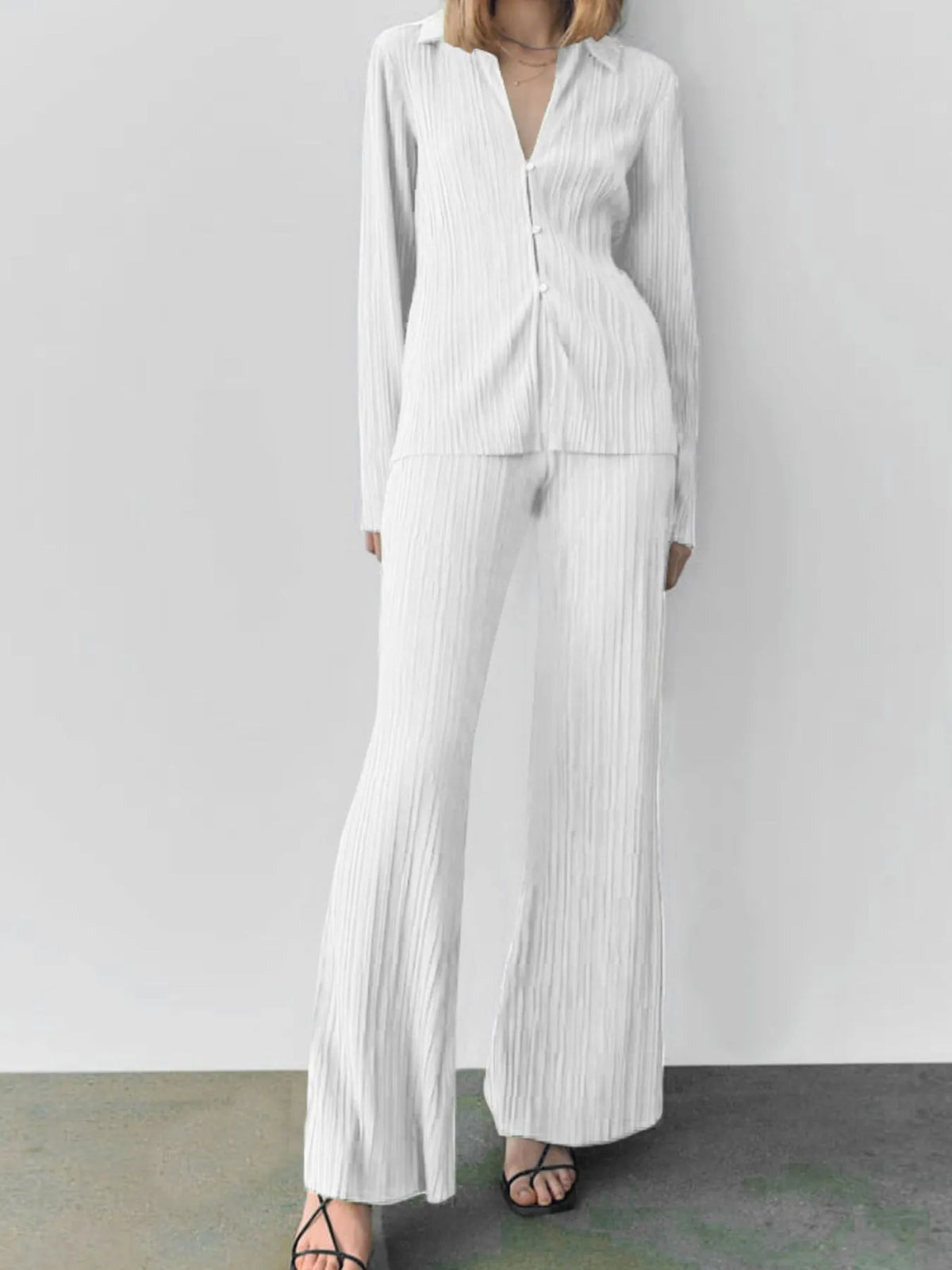 Texture Long Sleeve Top and Pants Lounge Set - Ladyez