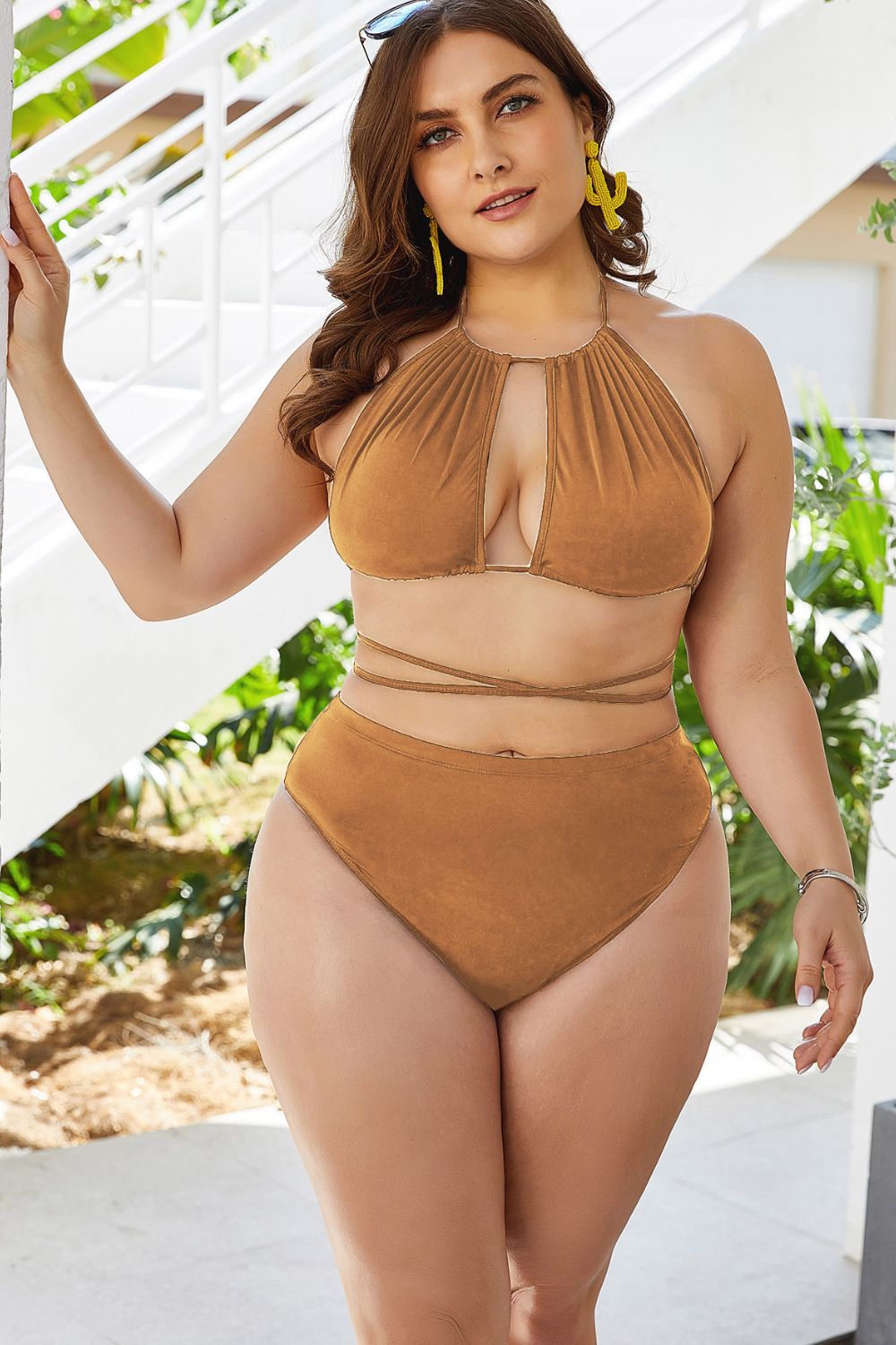 Plus Size Cutout Tied Backless Bikini Set - Ladyez