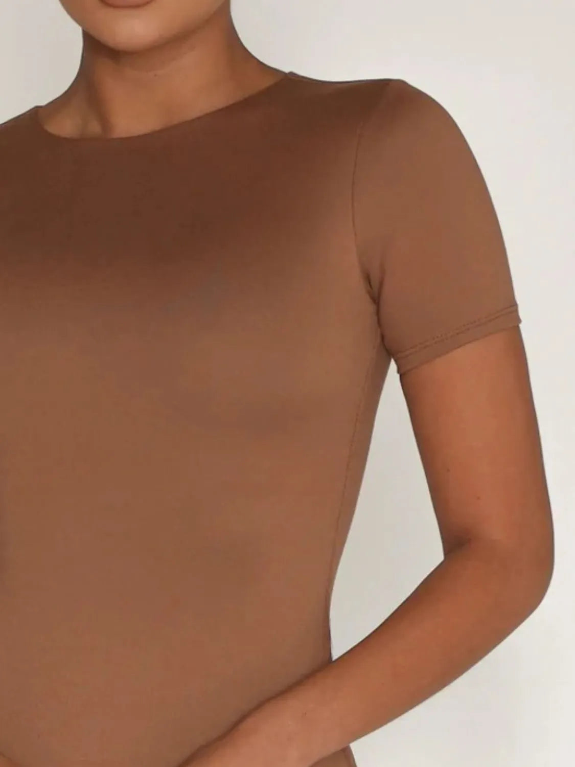 Round Neck Short Sleeve Swim Top - Ladyez