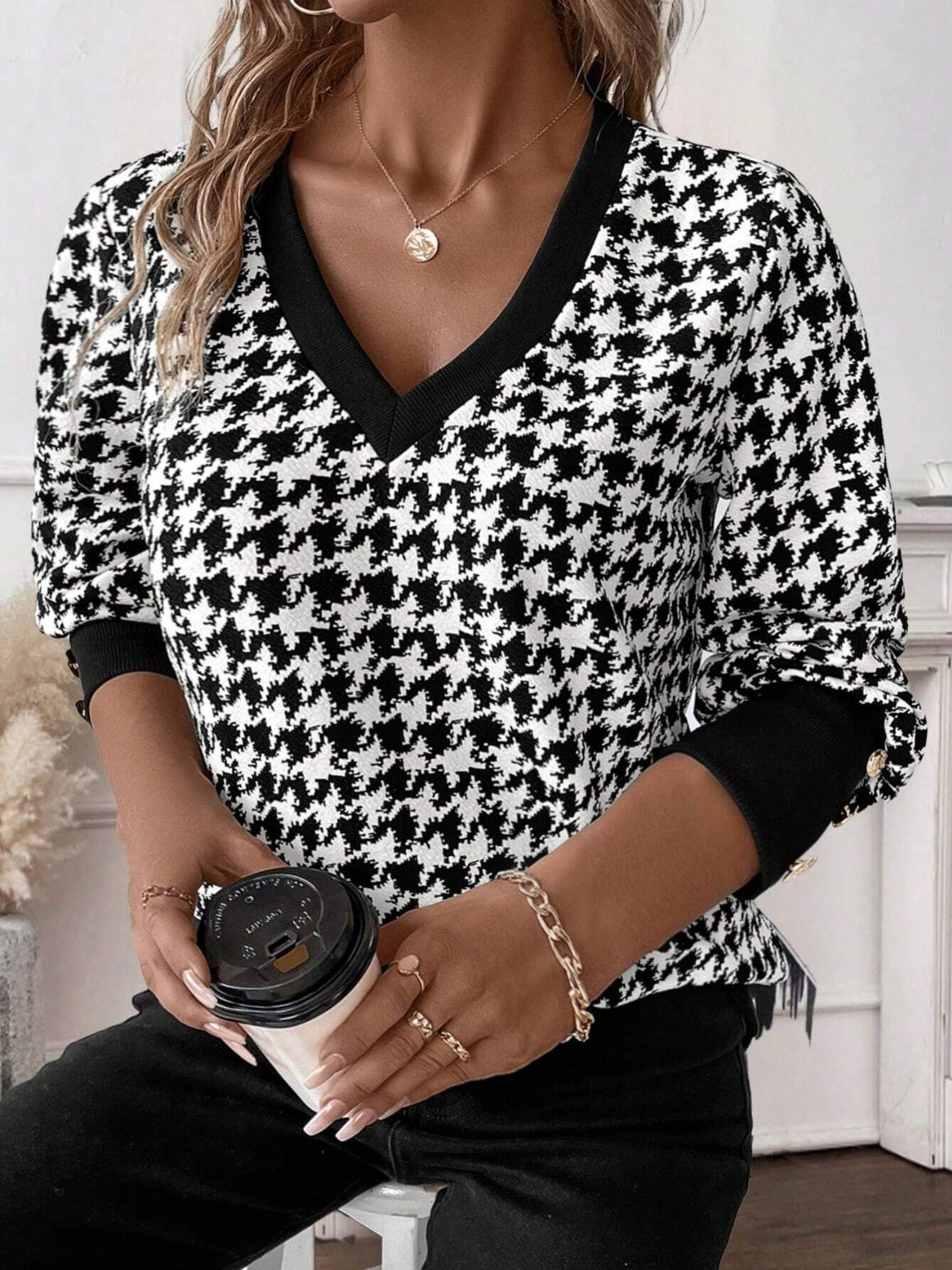 Houndstooth V-Neck Long Sleeve T-Shirt - Ladyez