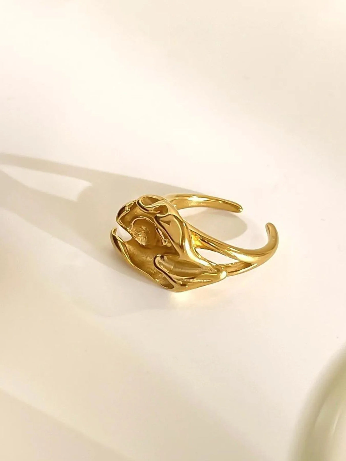 18K Gold-Plated Stainless Steel Sculptural Ring - Ladyez