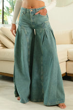 BiBi Pleated Detail Wide Jeans - Ladyez