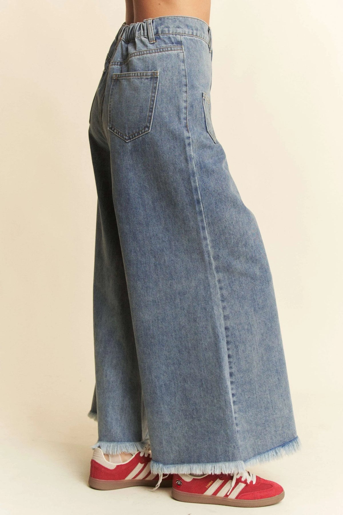 Davi & Dani Patch Pocket Wide Leg Culotte Jeans - Ladyez