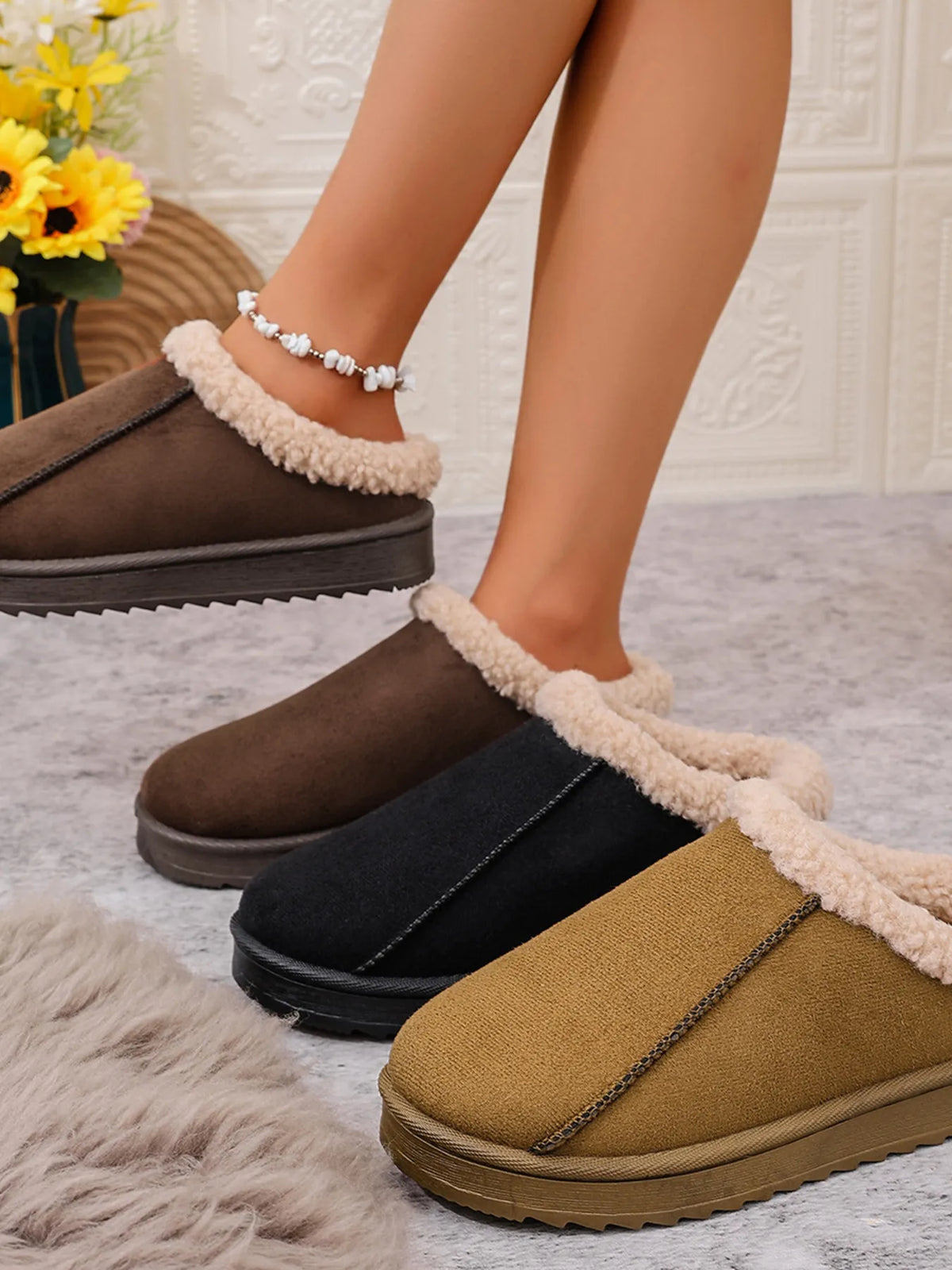 Cozy Faux Fur Lined Slippers - Ladyez