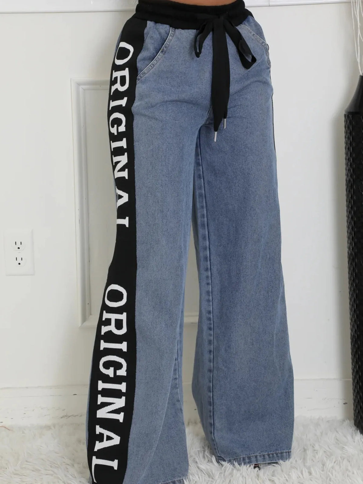 High Waist Wide Leg Denim Jeans with Side Letter Print - Ladyez