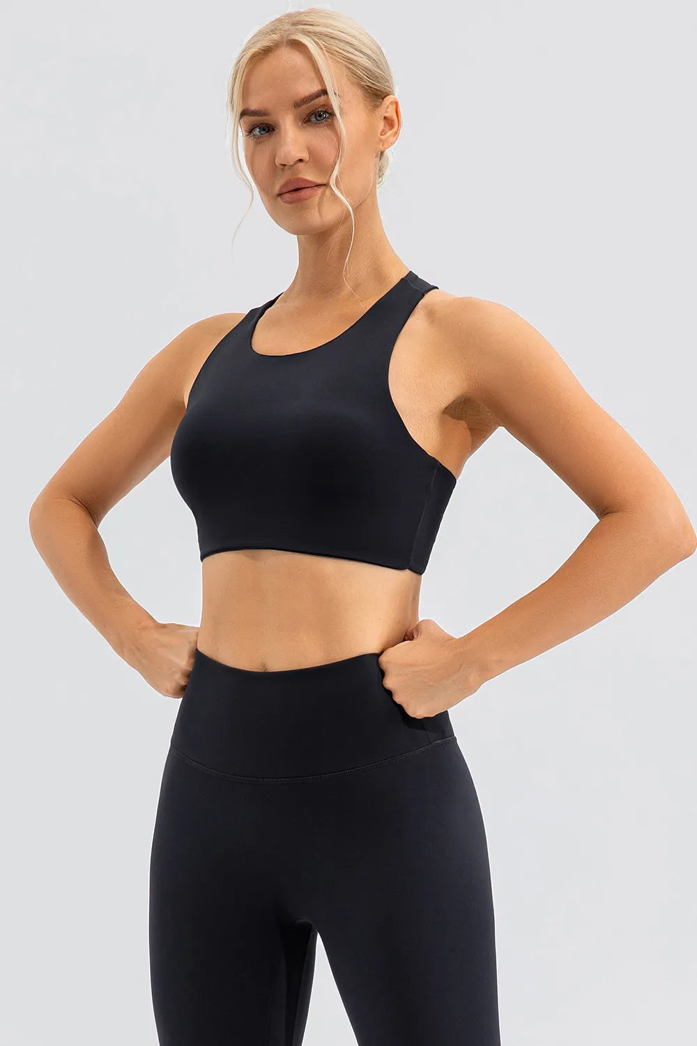 Round Neck Cutout Cropped Active Tank - Ladyez