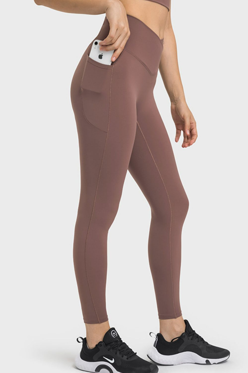 Millennia V-Waist Yoga Leggings with Pockets - Ladyez