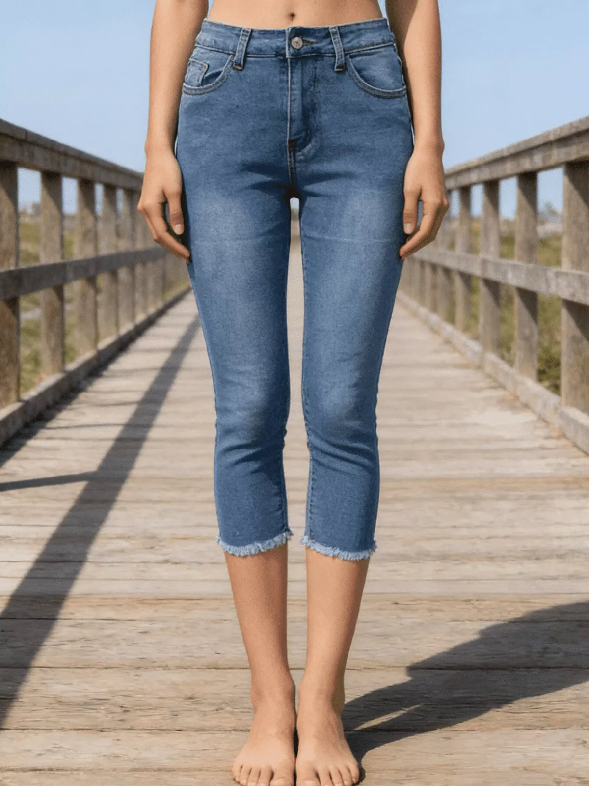 Raw Hem Capris Jeans