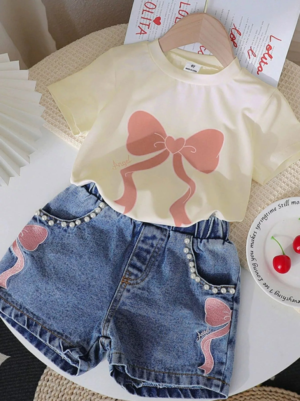 Children's Bowknot T-shirt and Denim Shorts Set