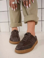Mildred Sneakers: Classic Style, Modern Comfort