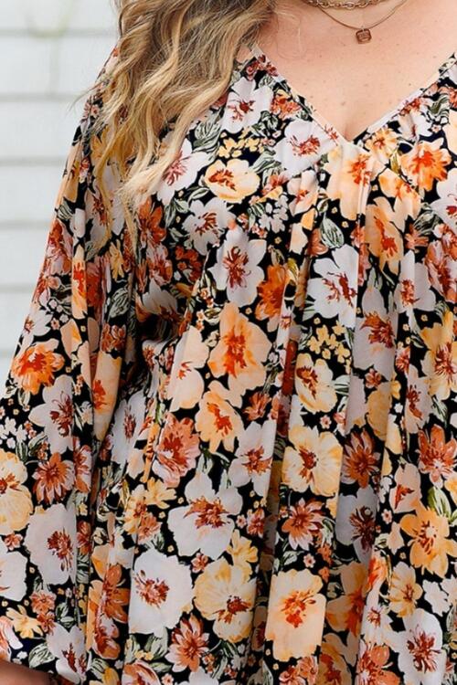 Plus Size Floral V-Neck Balloon Sleeve Blouse - Ladyez