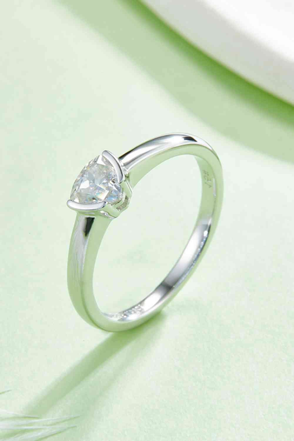 Moissanite 925 Sterling Silver Solitaire Ring - Ladyez