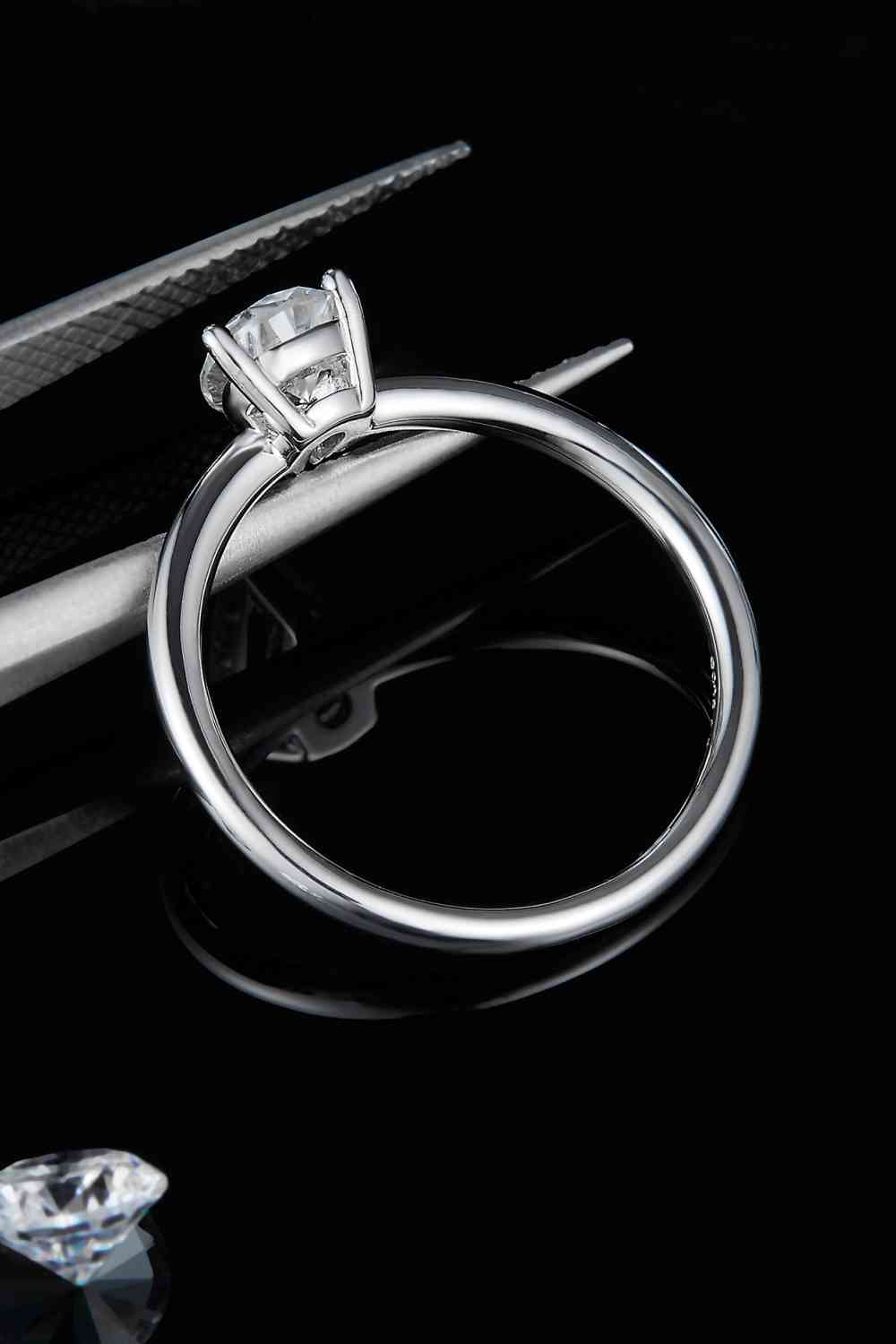 1 Carat Moissanite 925 Sterling Silver Solitaire Ring - Ladyez