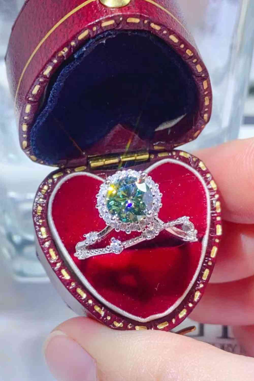 1 Carat Moissanite Platinum-Plated Ring - Ladyez