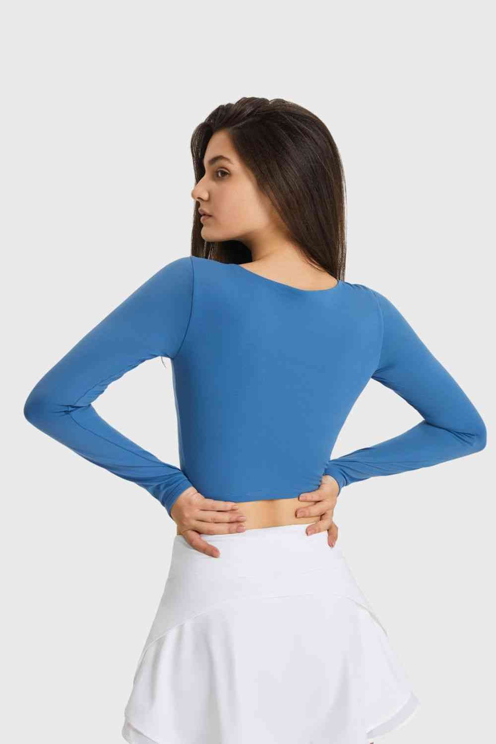Cutout Long Sleeve Cropped Sports Top - Ladyez