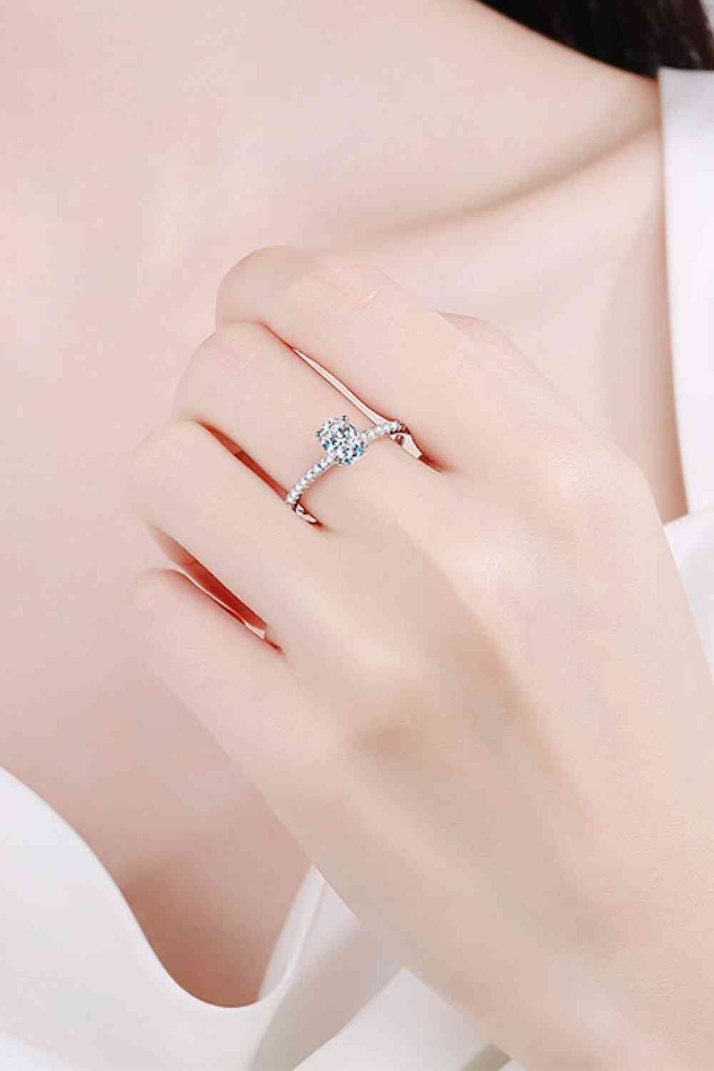 925 Sterling Silver Inlaid 1 Carat Moissanite Ring - Ladyez