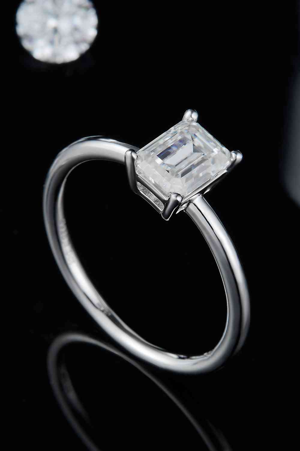 1 Carat Moissanite 925 Sterling Silver Solitaire Ring - Ladyez