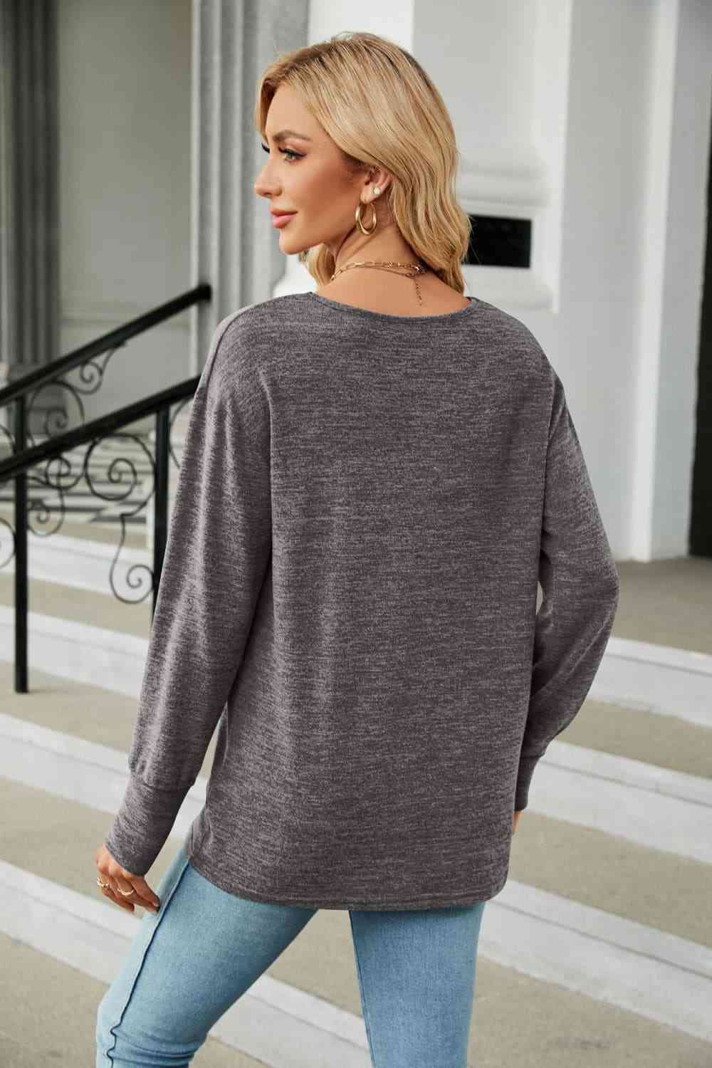 V-Neck Long Sleeve T-Shirt - Ladyez