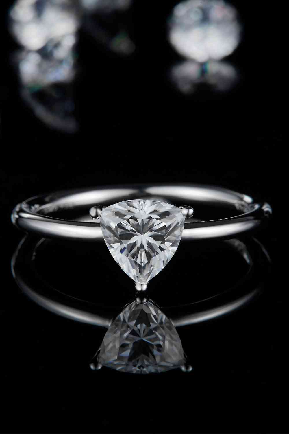 1 Carat Moissanite 925 Sterling Silver Solitaire Ring - Ladyez