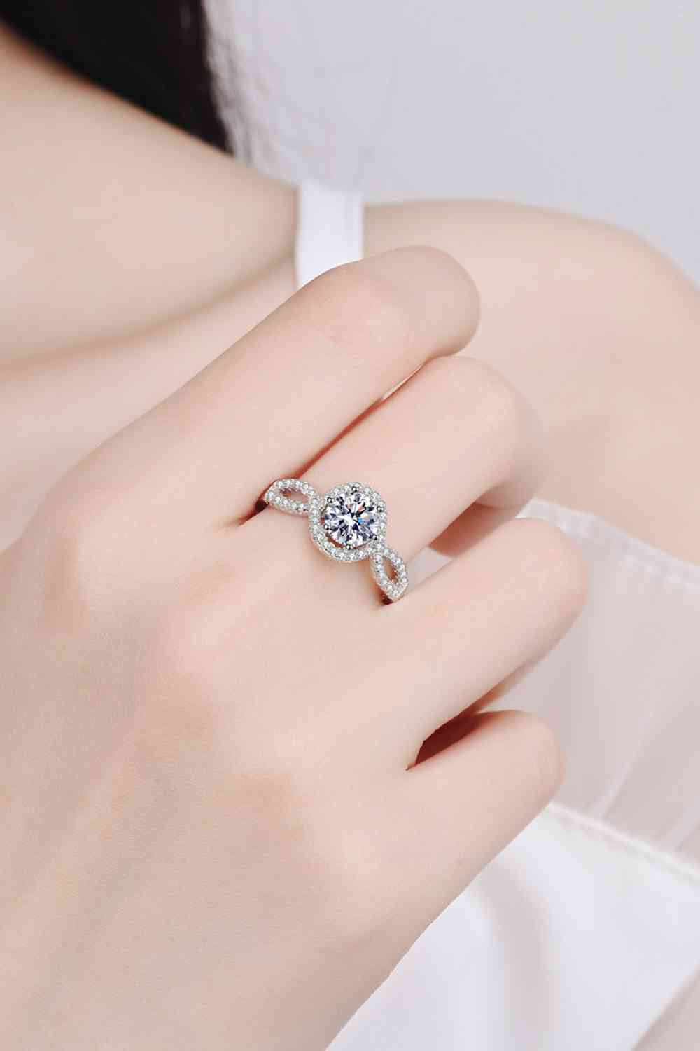 Feel The Joy 925 Sterling Silver Moissanite Ring - Ladyez