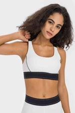Contrast Sports Bra - Ladyez