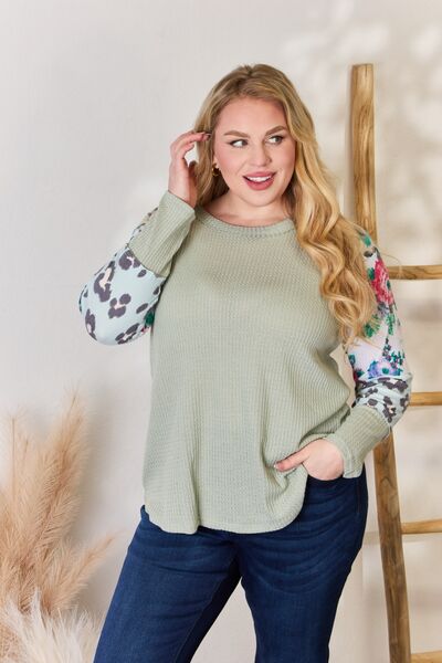 Hailey & Co Full Size Printed Round Neck Blouse - Ladyez