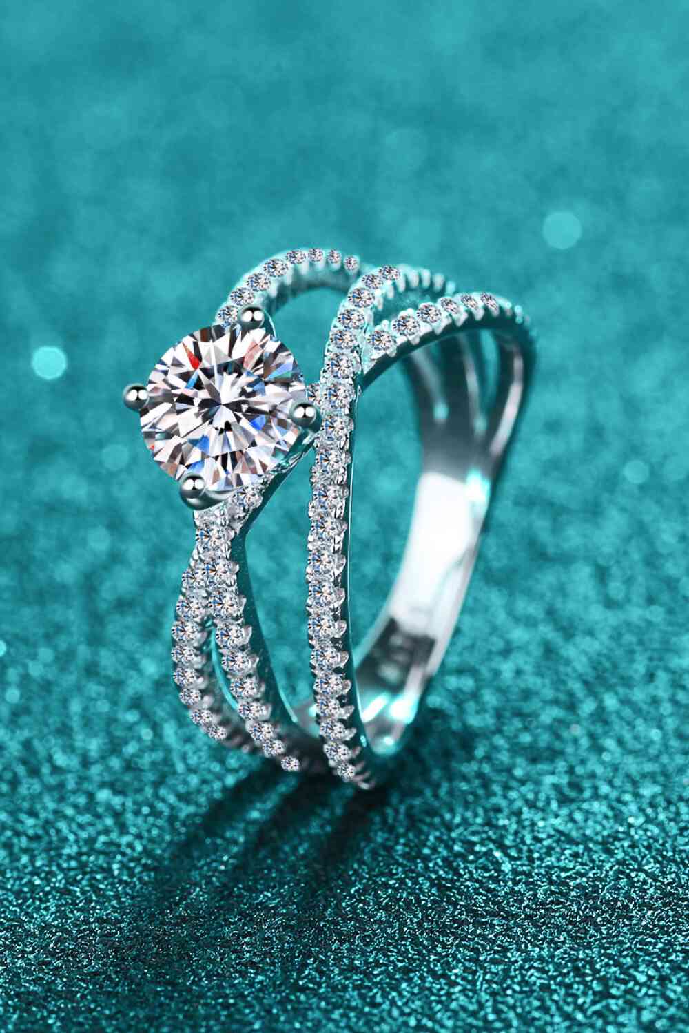 1 Carat Moissanite Crisscross Ring - Ladyez
